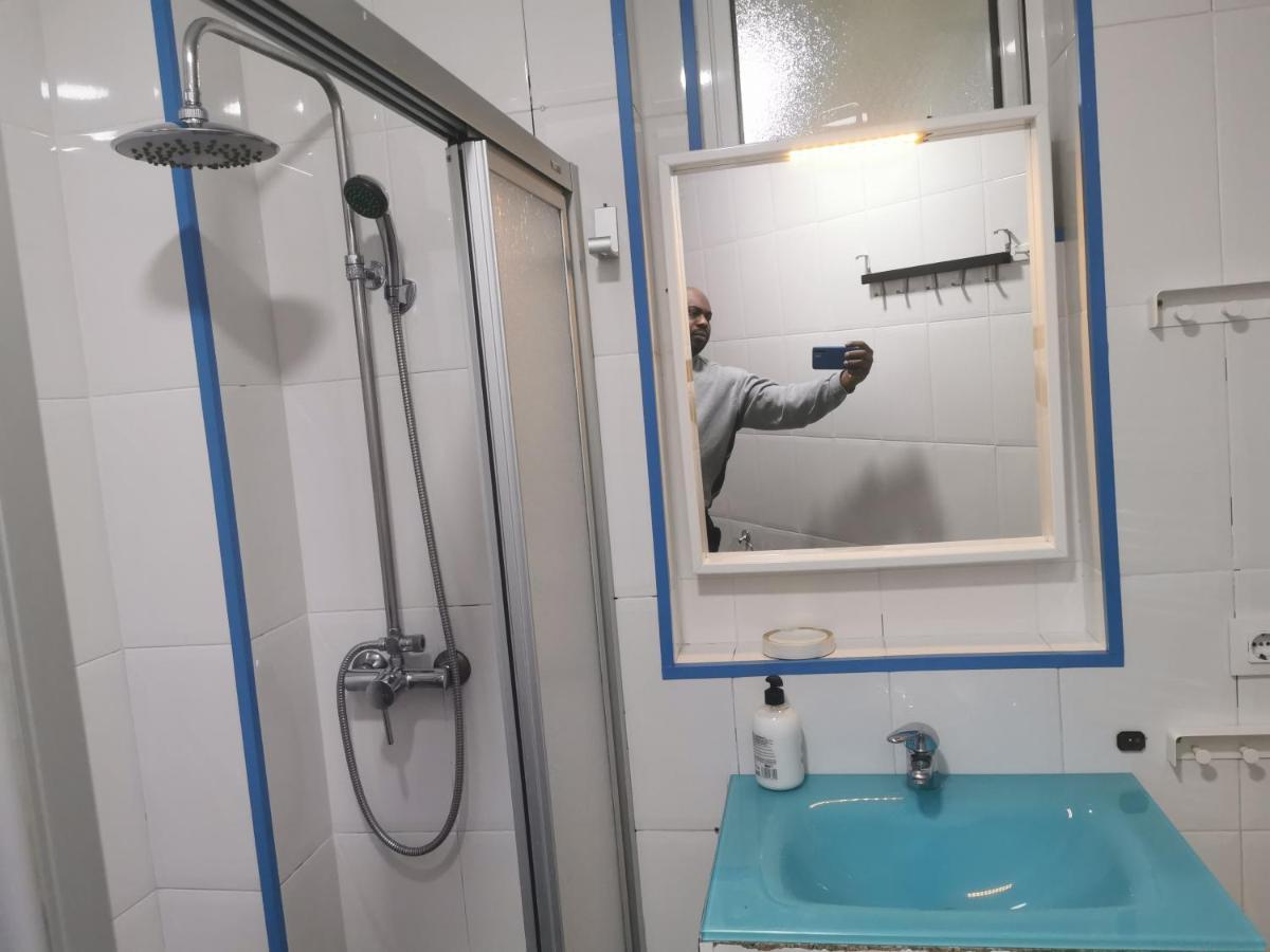 Subway Station Apartment Near Camp Nou Оспиталет-де-Льобрегат Экстерьер фото